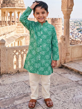 Load image into Gallery viewer, Campana Boys Mrinal Pure Cotton Kanthawork & Printed Button Down Kurta Pyjama Set - Green