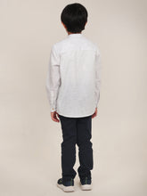 Load image into Gallery viewer, Campana Boys Jon Full Sleeves Striped Cotton Shirt - White