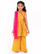 Load image into Gallery viewer, Campana Girls Falak Palazzo Set - Boota Blockprint - Yellow