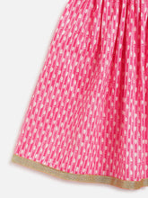 Load image into Gallery viewer, Campana Girls Papiha Pure Cotton Floral Printed Lehenga Choli Set - Turquoise & Pink