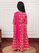 Load image into Gallery viewer, Campana Girls Koel Lehenga Set - Floral Jaal - Magenta