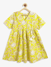 Load image into Gallery viewer, Campana Girls Nihira Flared Kurta - Kantha & Floral Print - Lime Green