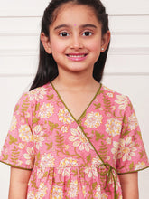 Load image into Gallery viewer, Campana Girls Nihira Flared Kurta - Floral Jaal Print - Dusty Pink