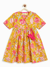 Load image into Gallery viewer, Campana Girls Nihira Pure Cotton Seamless Floral Print Kurta - Mustard Yellow & Pink