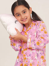 Load image into Gallery viewer, Campana Girls Full Sleeves Nightsuit - Floral Print - Pink