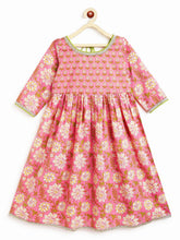 Load image into Gallery viewer, Campana Girls Madhuri Pure Cotton Floral Printed Long Kurta - Pink