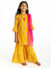 Load image into Gallery viewer, Campana Girls Mahreen Sharara Set - Boota Block Print - Yellow