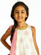 Load image into Gallery viewer, Campana Girls Chitra Kurta-Pants Set - Khari Print - White & Pink