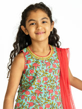Load image into Gallery viewer, Campana Girls Chitra Kurta-Pants Set - Floral Jaal Print - Blue & Pink