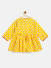 Load image into Gallery viewer, Campana Girls Asmi Dhoti Set - Small Flower Motif - Yellow & Magenta