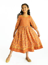 Load image into Gallery viewer, Campana Girls Gul Dress - Floral Print - Brick Orange