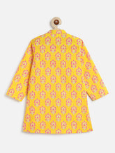 Load image into Gallery viewer, Campana Boys Mrinal Pure Cotton Blockprint Kurta Pyjama Set - Yellow &amp; White

