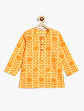 Load image into Gallery viewer, Campana Boys Bansi Dhoti Kurta Set - Marigold Print - Yellow
