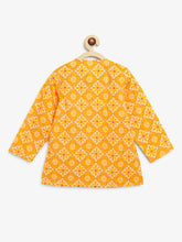 Load image into Gallery viewer, Campana Boys Bansi Dhoti Kurta Set - Floral Lattice Print - Yellow &amp; Off-White
