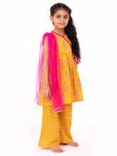 Load image into Gallery viewer, Campana Girls Falak Palazzo Set - Boota Blockprint - Yellow
