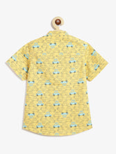 Load image into Gallery viewer, Campana Boys Mandarin Collar Short Sleeve Cotton Shirt - Busy Cars Print - Yellow
