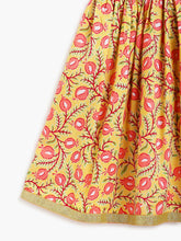 Load image into Gallery viewer, Campana Girls Papiha Pure Cotton Anaar Print Lehenga Choli Set - Yellow &amp; Peach
