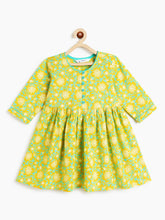 Load image into Gallery viewer, Campana Girls Sanjana Pure Cotton Floral Printed Kurta - Lime Green &amp; Turquoise Blue
