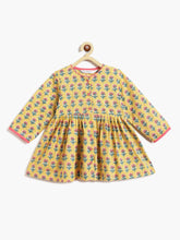 Load image into Gallery viewer, Campana Girls Asmi Dhoti Set - Marigold &amp; Bandhej Print - Yellow &amp; Pink
