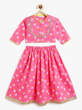 Load image into Gallery viewer, Campana Girls Koel Pure Cotton Floral Print Lehenga Set - Pink
