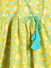 Load image into Gallery viewer, Campana Girls Nihira Floral Printed Kurta Pants Set - Lime &amp; Turquoise Blue
