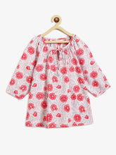 Load image into Gallery viewer, Campana Girls Nora Top - Seamless Floral Print - Pink &amp; Red
