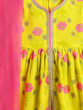 Load image into Gallery viewer, Campana Girls Uma Flared Kurta Sharara Set - Flowers &amp; Stripes - Lime Green &amp; Pink
