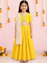 Load image into Gallery viewer, Campana Girls Diya Floral and Kanthawork Lehenga Set - Yellow &amp; White

