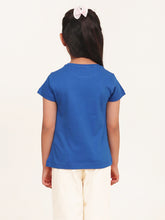 Load image into Gallery viewer, Campana Girls Zuri Pack of 2 Half Sleeves Printed Cotton T-shirts - White &amp; Purplish Blue
