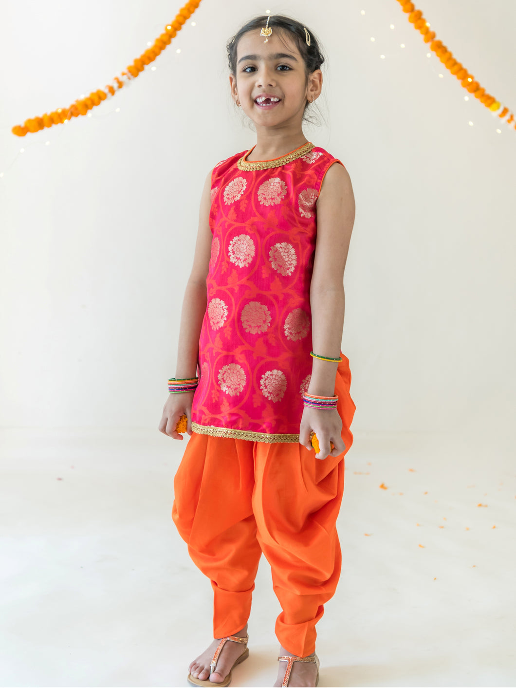 6 Different Outfit Ideas To Style Your Dhoti Pants With In 2018