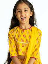 Load image into Gallery viewer, Campana Girls Koel Lehenga Set - Guldasta Print - Yellow
